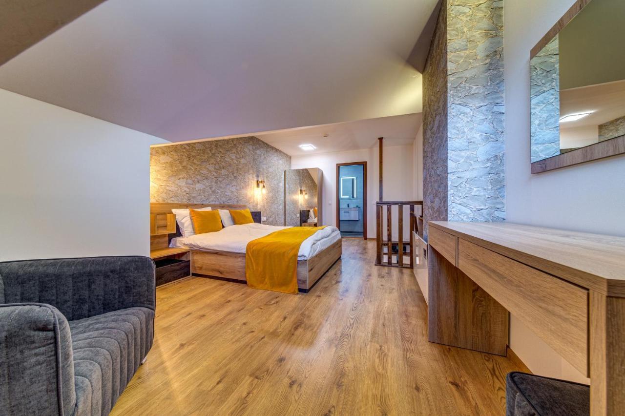 Skyday Penthouse Deluxe At Oak Appartamento Smoljan